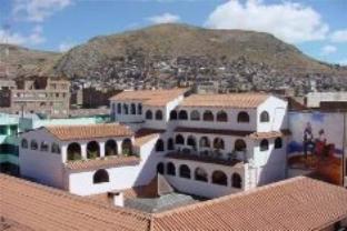 オテル カソナ コロン イン 写真