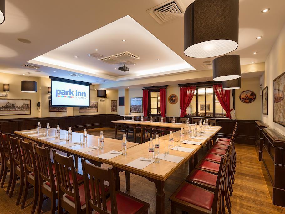 ホテル パーク イン バイ ラディソン ネフスキー セント ピーターズバーグ 写真