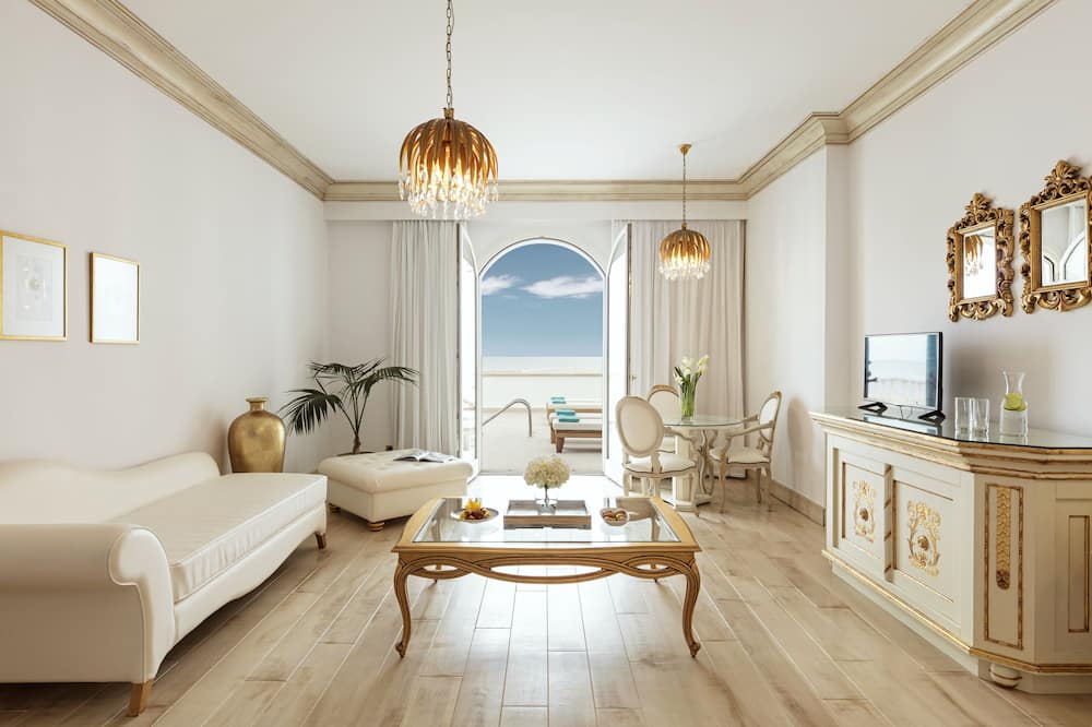 ミツィス セレクション ラグーナ 写真