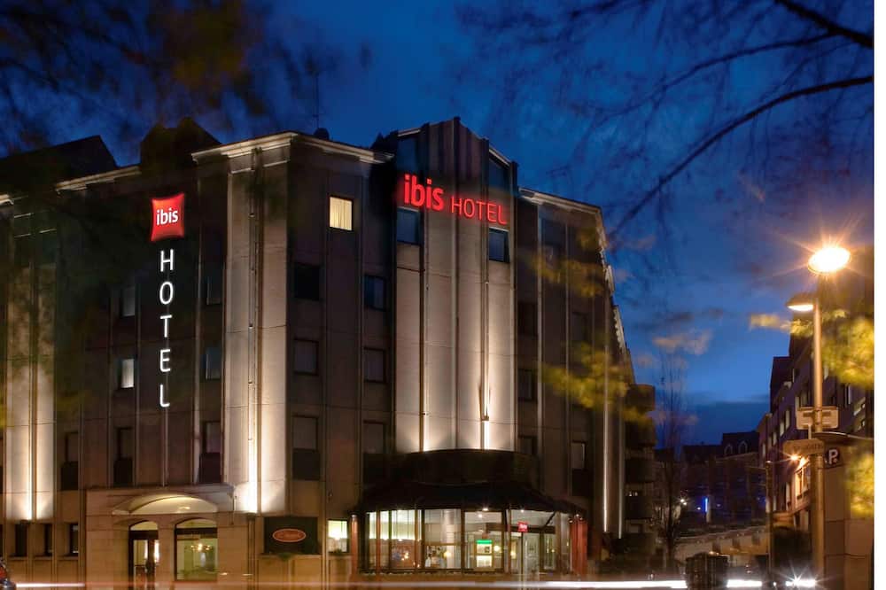 イビス アンジェ サントル シャトー 写真