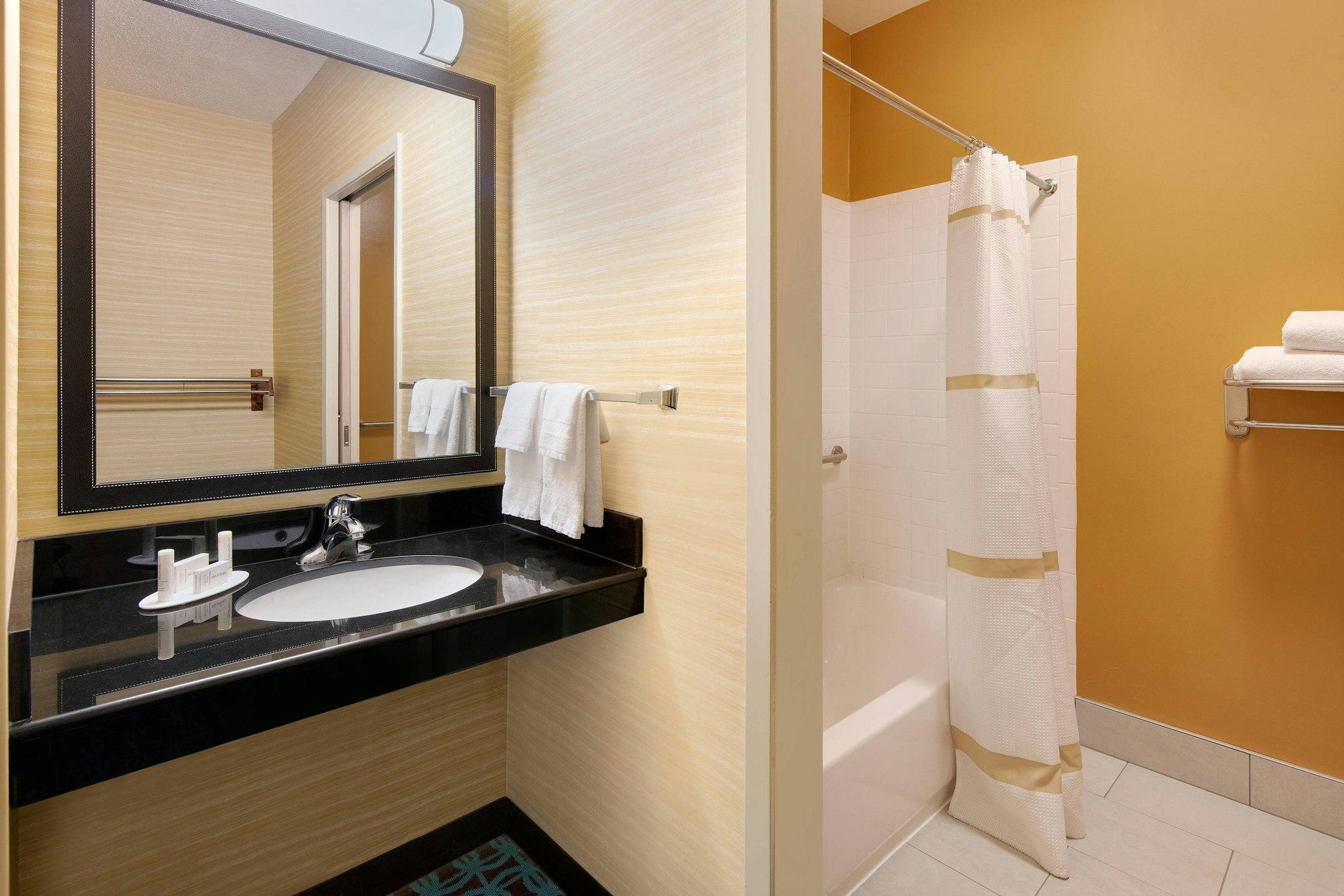 Fairfield by Marriott Inn & Suites Austin-University Area 写真