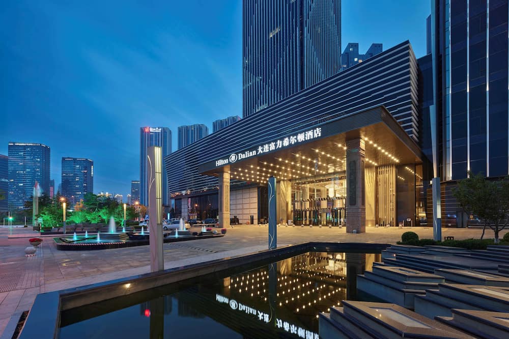 ヒルトン ダーリェン 写真