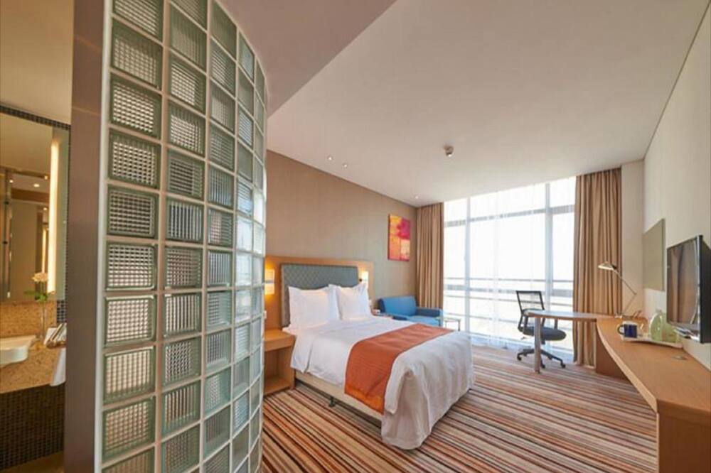 ホリデイ イン エクスプレス上海嘉定インダストリー パーク by IHG (Holiday Inn Express 上海中茂世〓智〓假日酒店) 写真