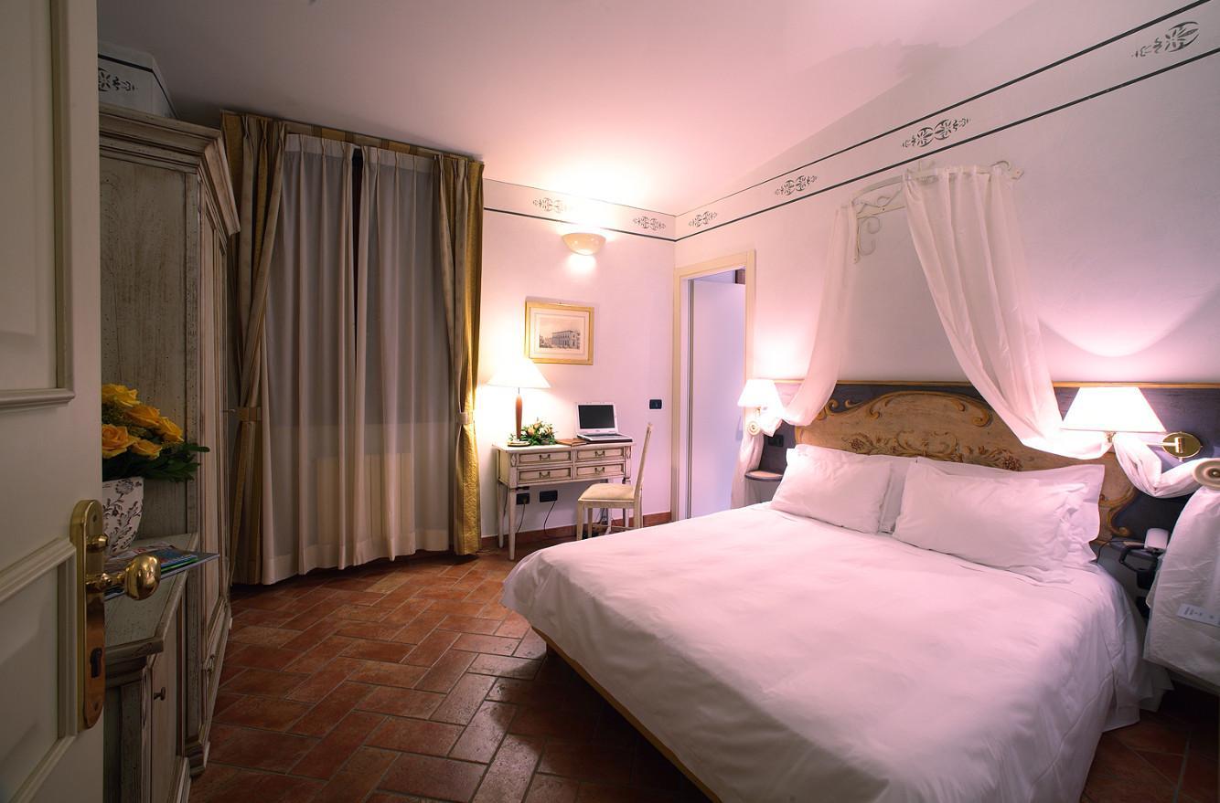 ホテル ボッカチオ 写真