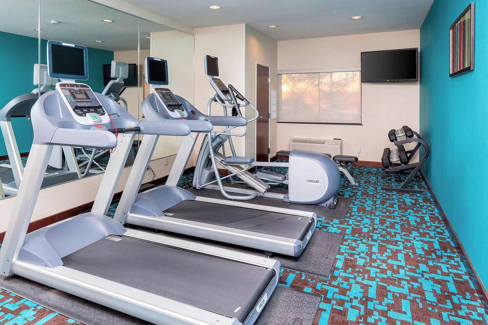 フェアフィールド イン & スイーツ ゲイルズバーグ 写真