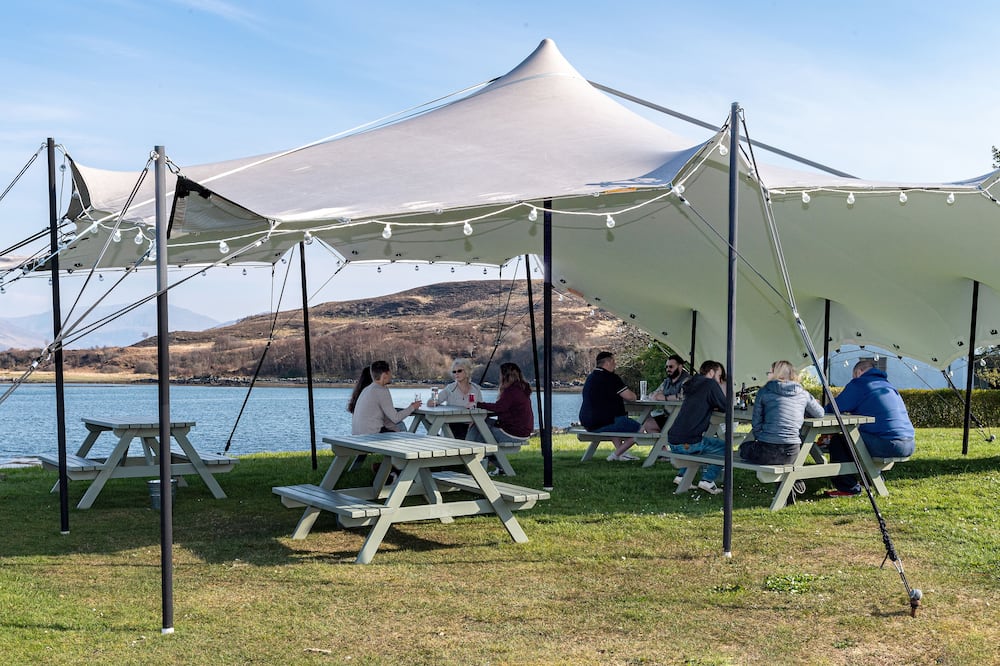 ホテル アイリーン ヤーメイン 写真