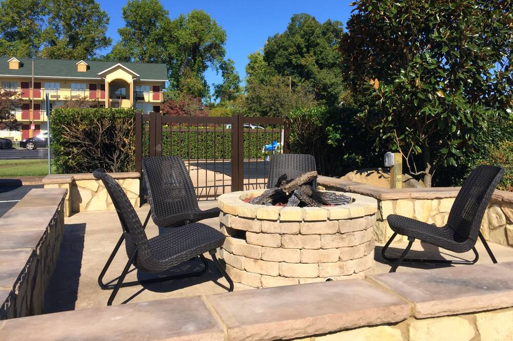 ベイモント バイ ウィンダム セバービル ピジョン フォージ 写真