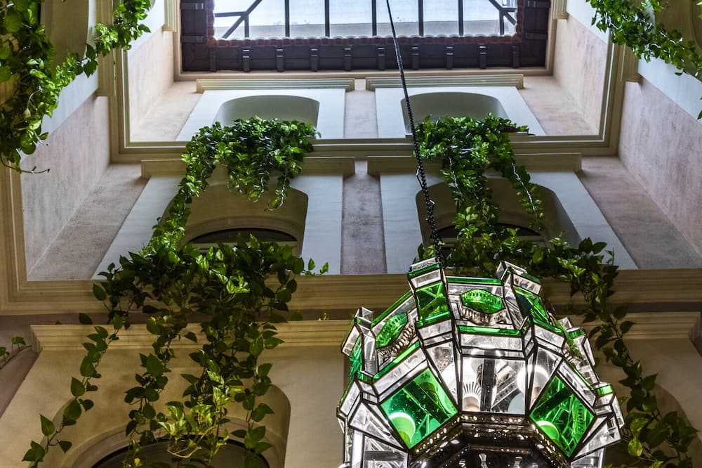 レイナ クリスティーナ ホテル 写真