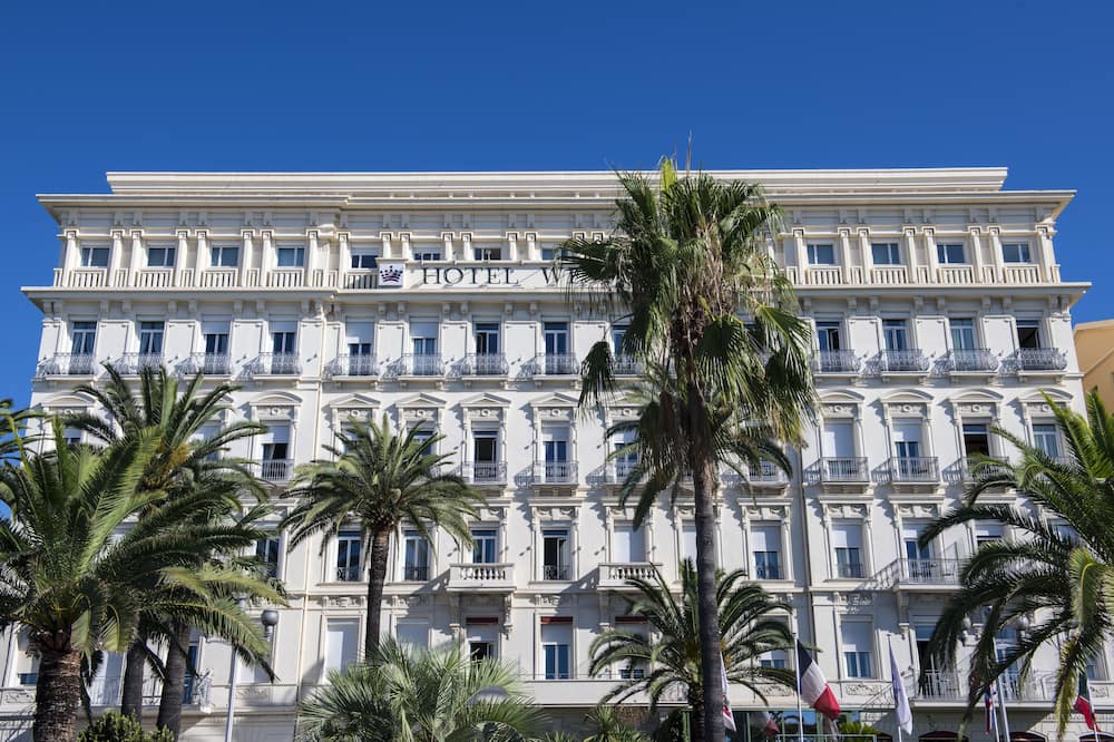 ホテル ウエスト エンド プロムナード デ ザングレ 写真