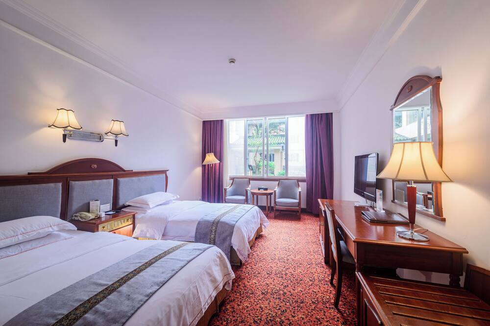 エメイシャン グランド ホテル 写真