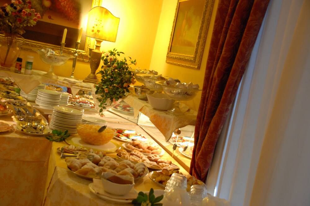 ホテル デル セントロ 写真