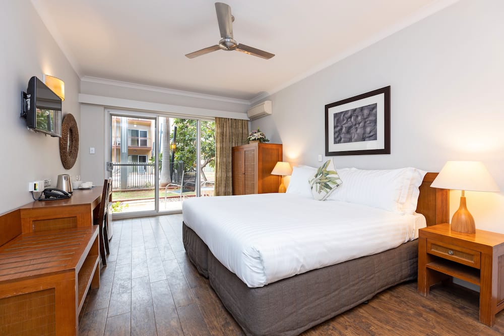 The Continental Hotel 写真