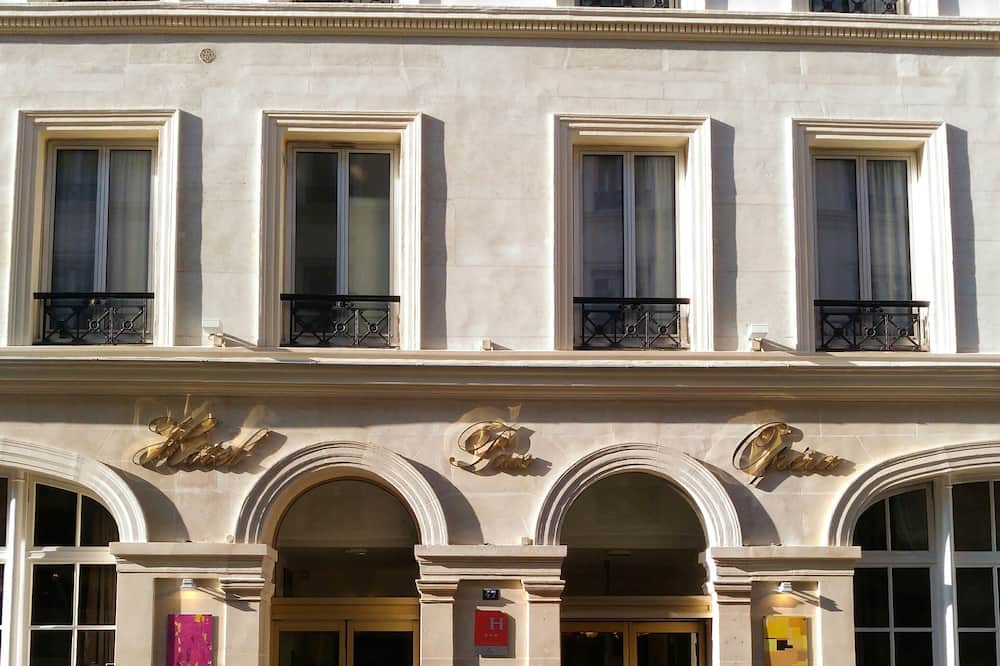 パックス オペラ ホテル 写真