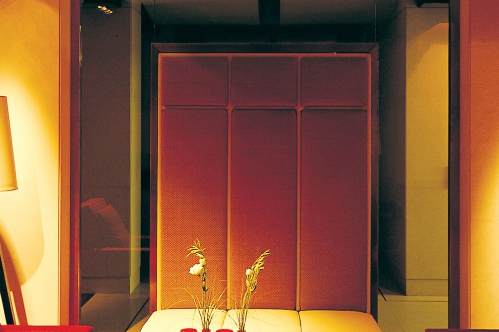 アンフィトリオン ホテル 写真