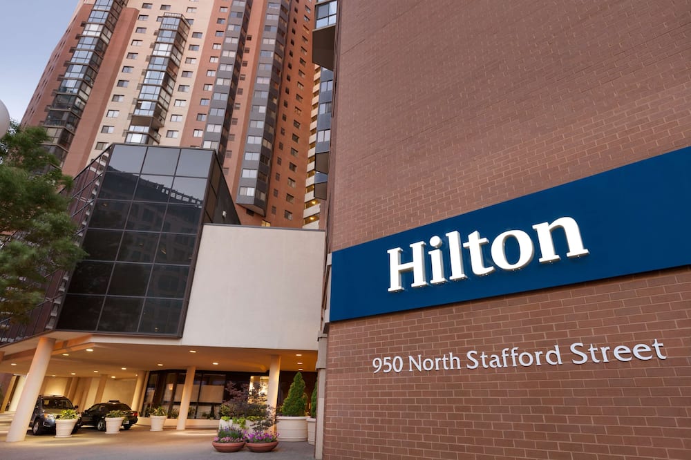Hilton Arlington 写真