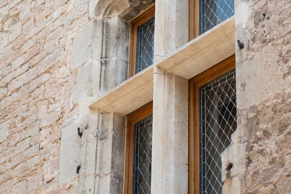 アベイ ド メジエール 写真