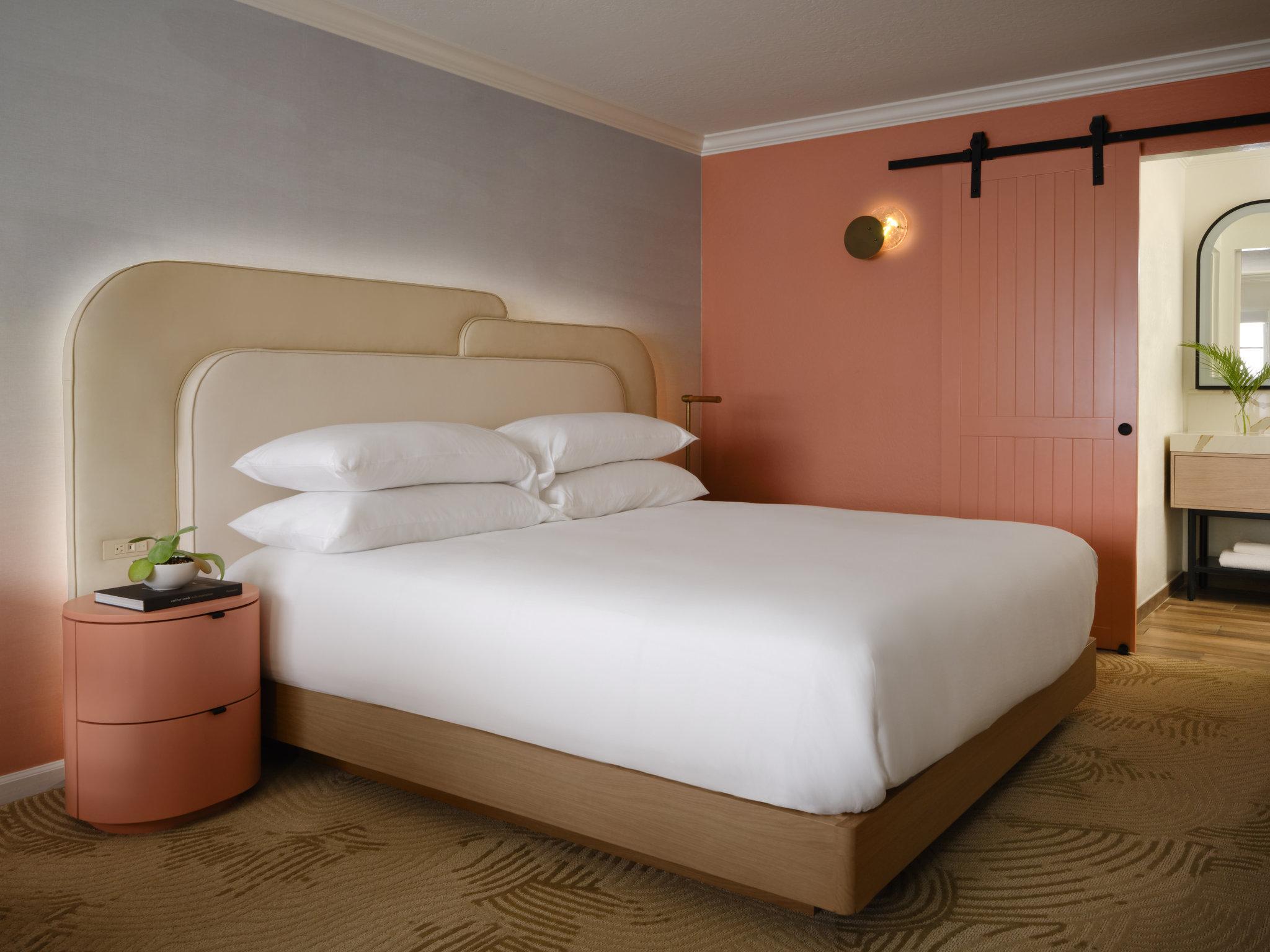 Kimpton Miralina Resort and Villas by IHG 写真