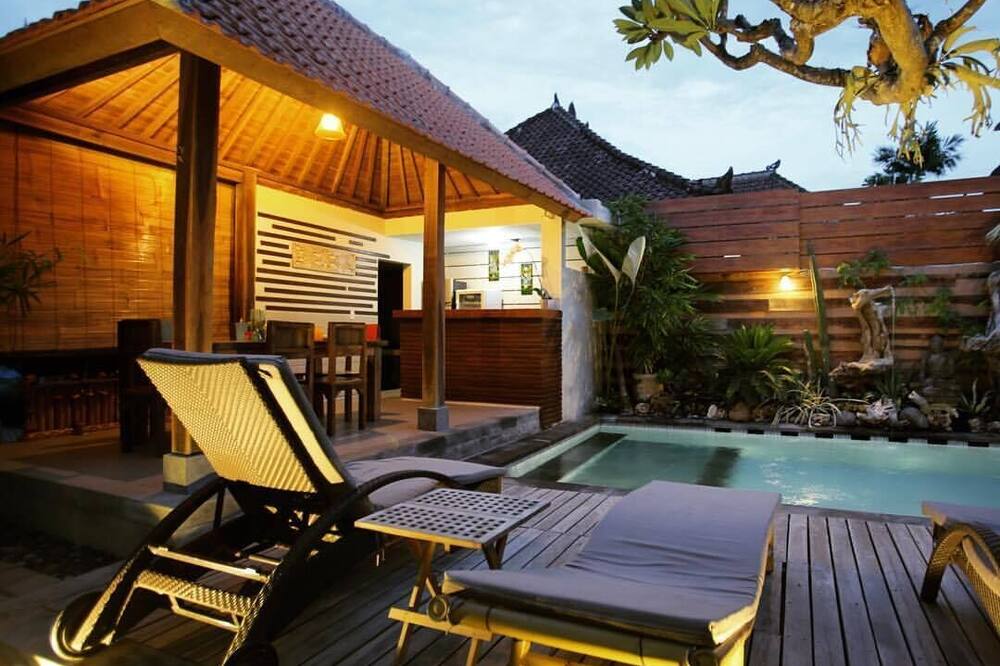 サヌールライハウス 写真