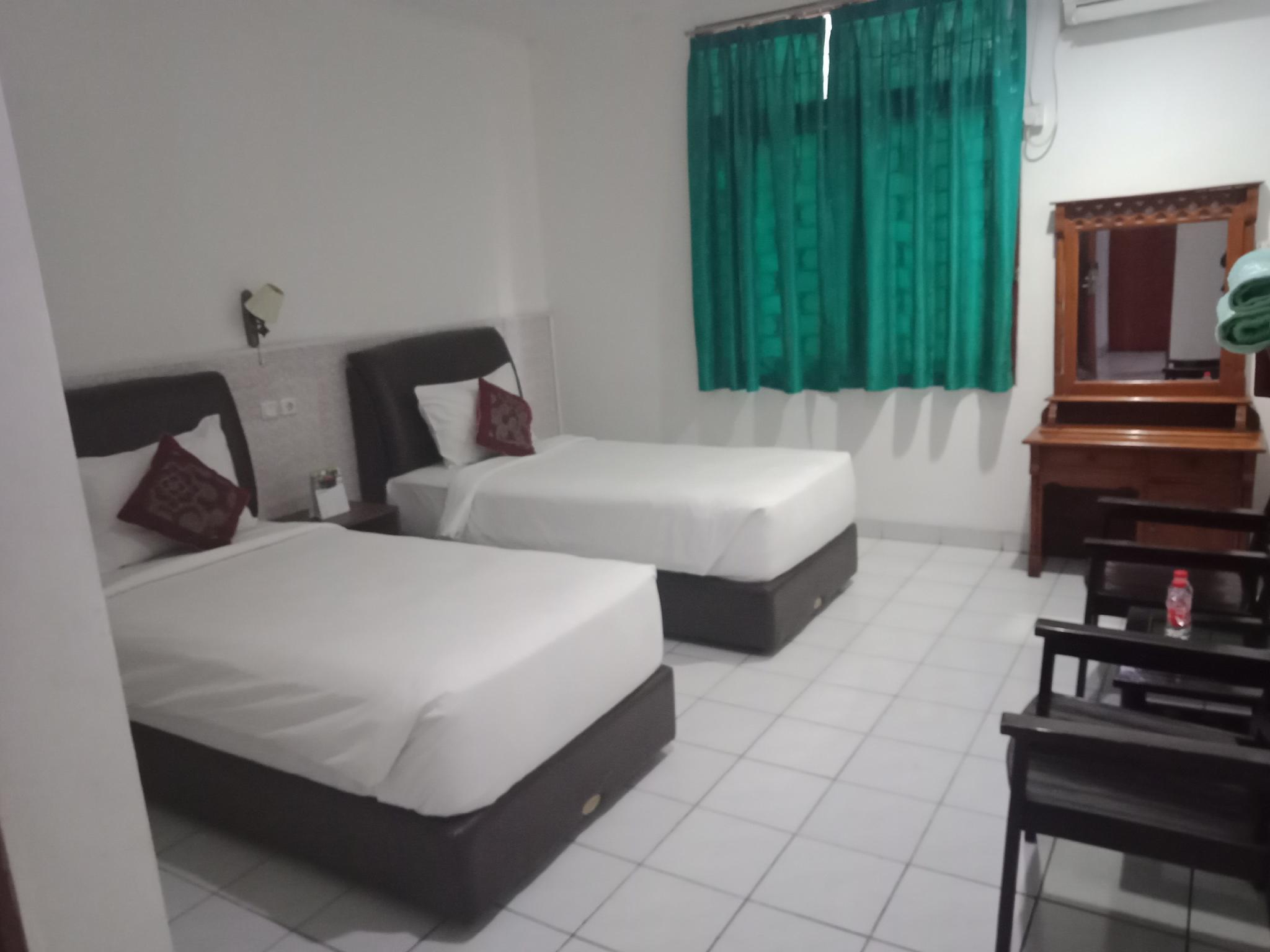 ハスワー トランジット ホテル 写真