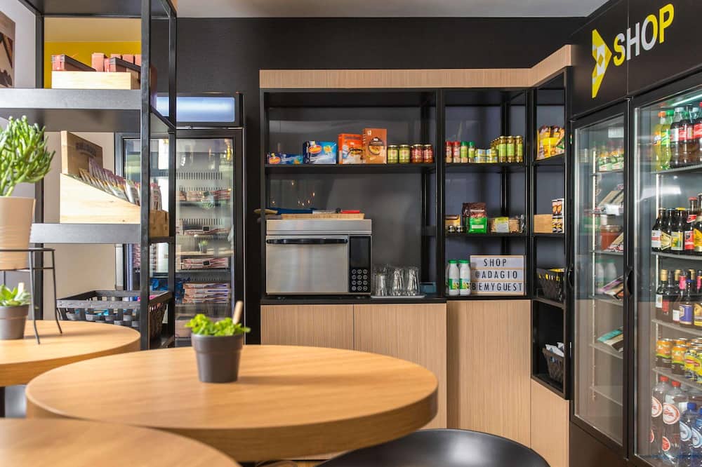 アパートスタイルホテル アダージョ アクセス ブリュッセル ヨーロッパ 写真