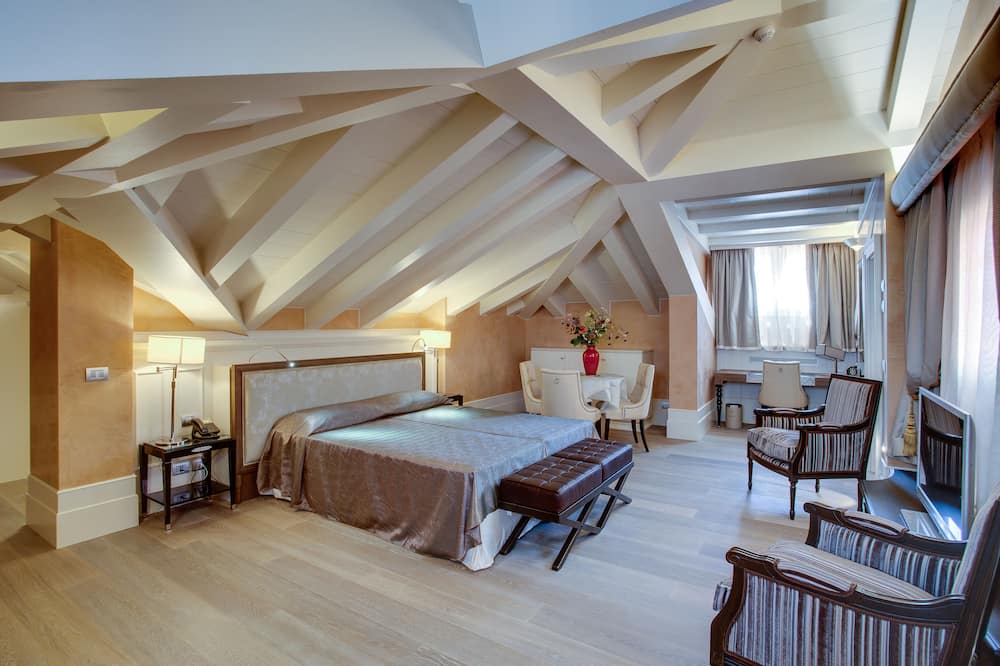 ホテル モレスコ 写真