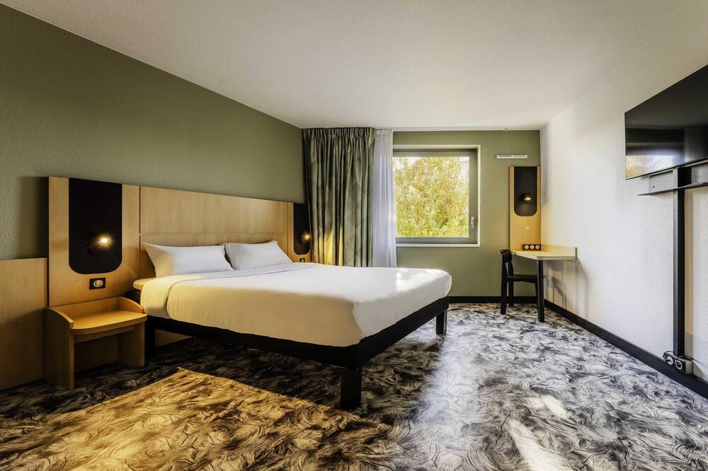 B&B HOTEL Maubeuge Gare 写真