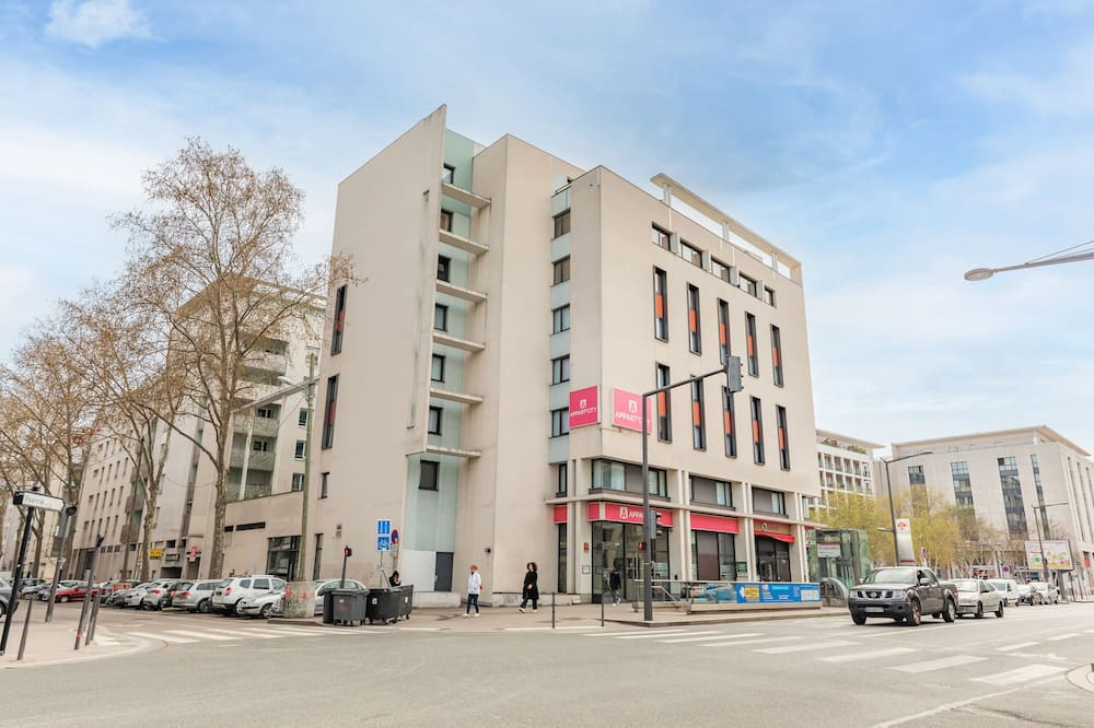 アパートシティ コンフォート リヨン ジェルラン 写真