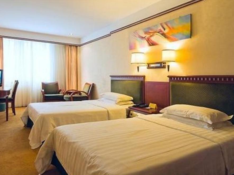 フレンドシップ ホテル 写真