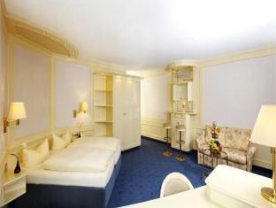 Bäder Park Hotel 写真