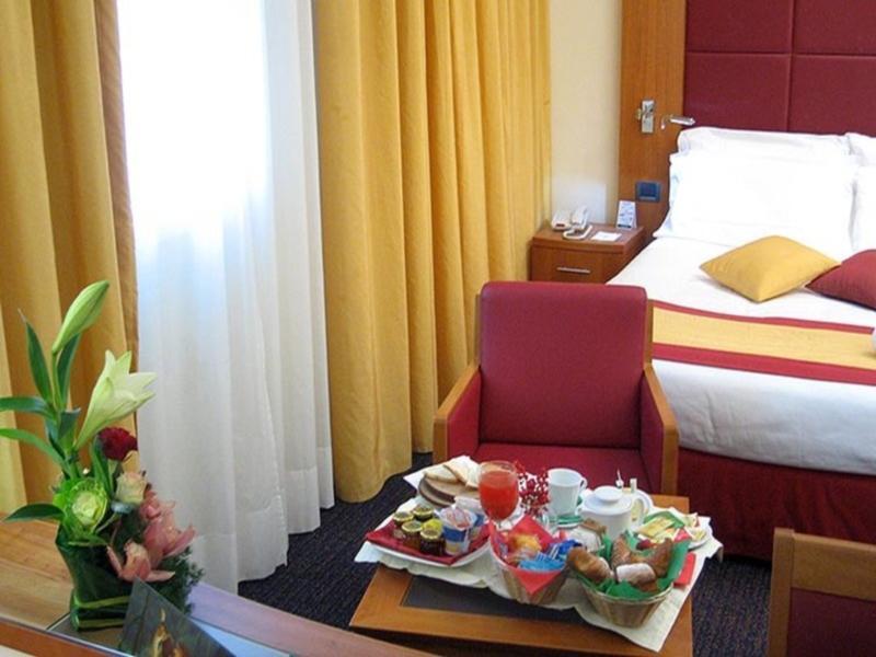 クラウン プラザ ヴェネツィア イースト バイ IHG 写真