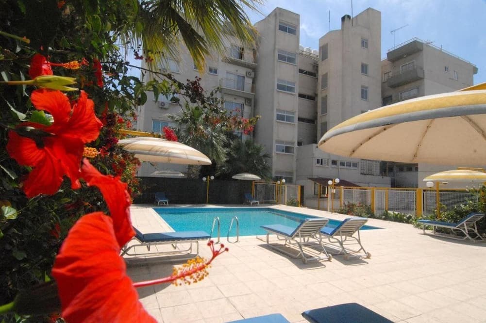 Sunflower Hotel Apartments 写真
