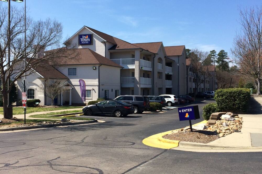 インタウン スイーツ エクステンデット ステイ ローリーニ ースカロライナ - キャピタル ブルバード 写真