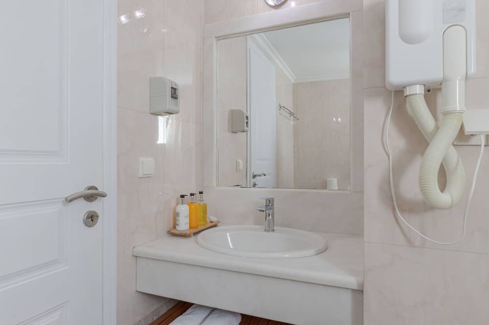 エパヴリス ホテル 写真