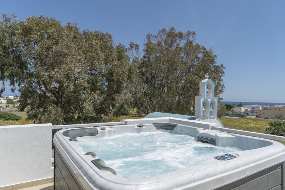 ベラ サントリーニ スタジオズ 写真