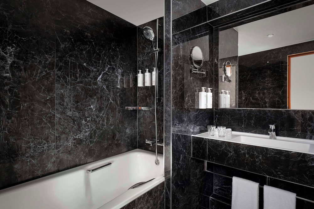 パーク プラザ ビクトリア ロンドン 写真