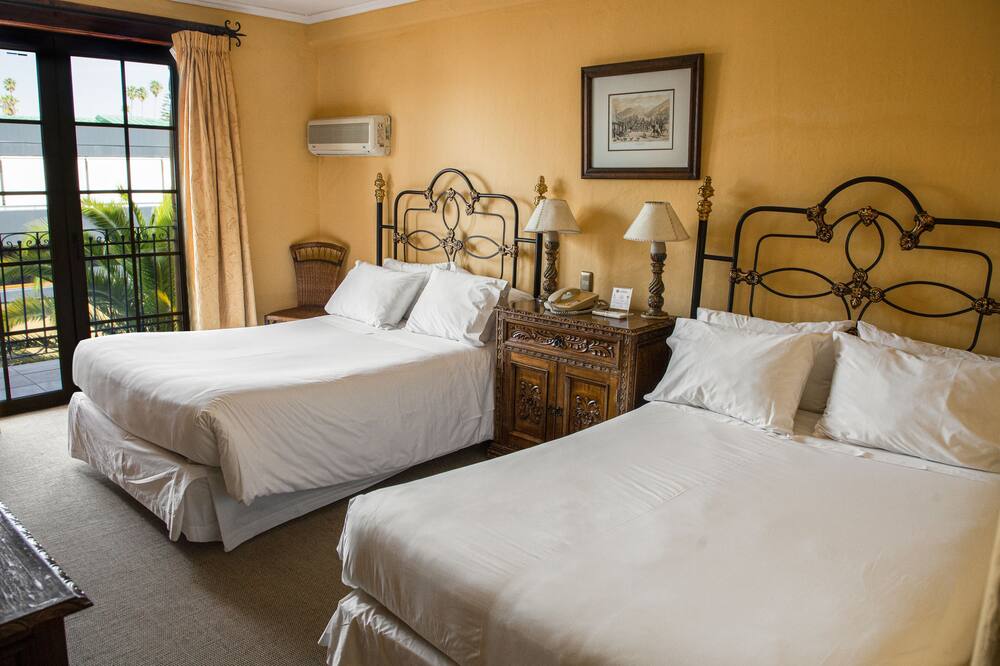 Hotel Santa Cruz Plaza 写真