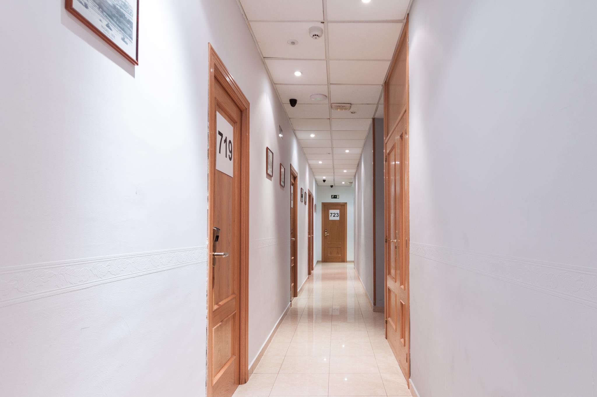 オスタル ホセフィナ 写真