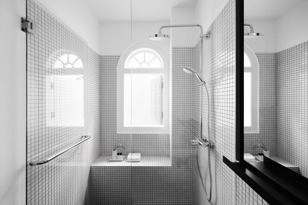 ホテル モノ 写真