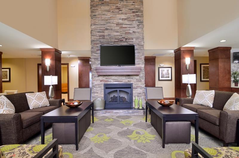 Staybridge Suites Tomball By IHG 写真