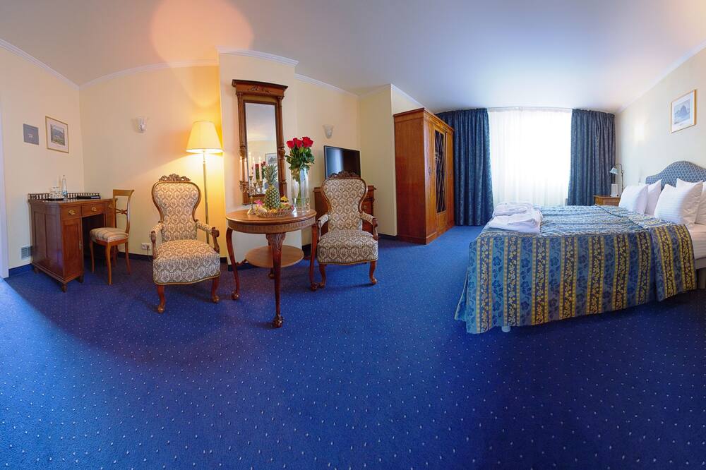 ティル ホテル 写真