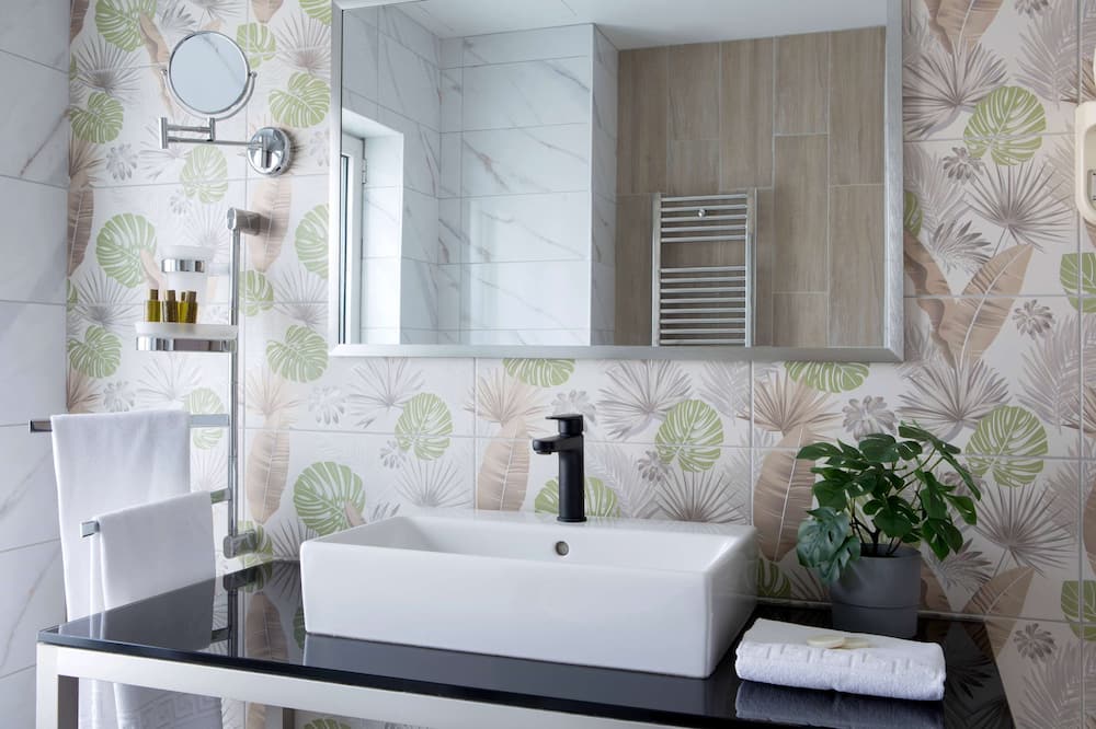 ゼウス エッセンス ブカレスト セントラル 写真