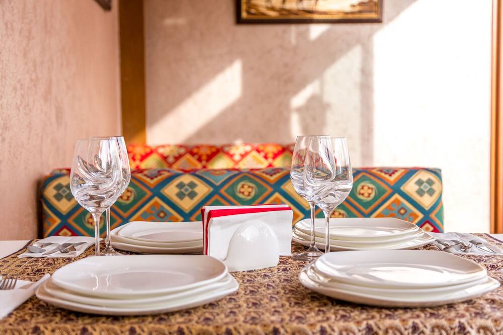 Ruma Old Gates Hotel ex Premier Old Gates 写真