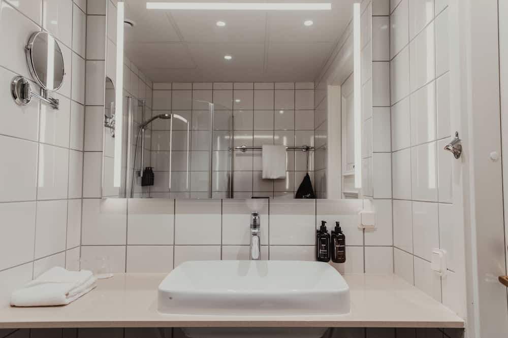 Home Hotel Post 写真