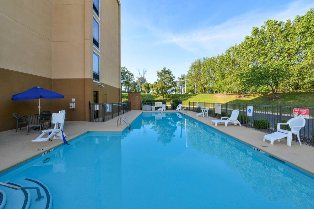 Hampton Inn Nashville-I-24 Hickory Hollow 写真