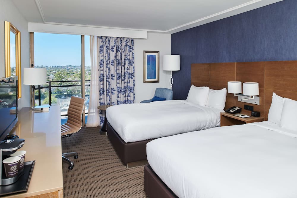 ダブルツリー バイ ヒルトン ホテル トーランス サウス ベイ 写真