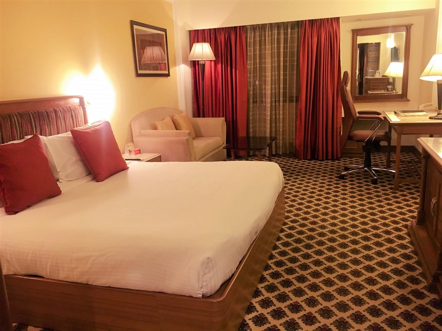 ザ スーリャ ホテル ニューデリー 写真