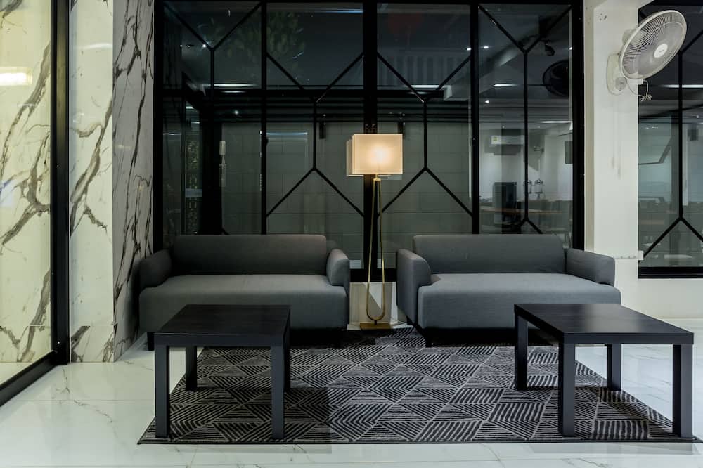 ピマーイ パラダイス ホテル 写真