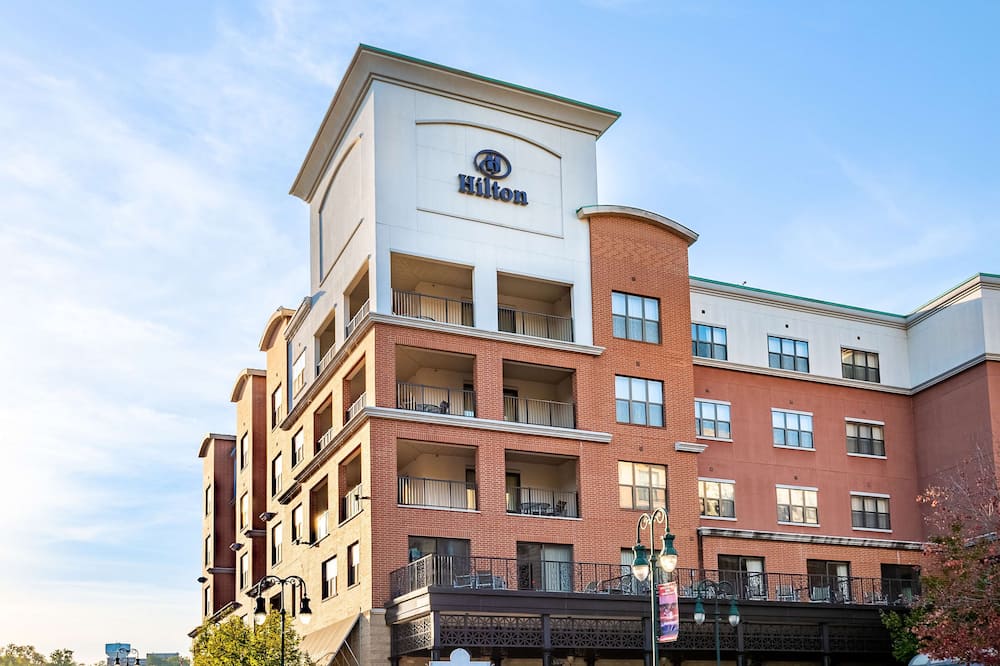 Hilton Promenade at Branson Landing 写真