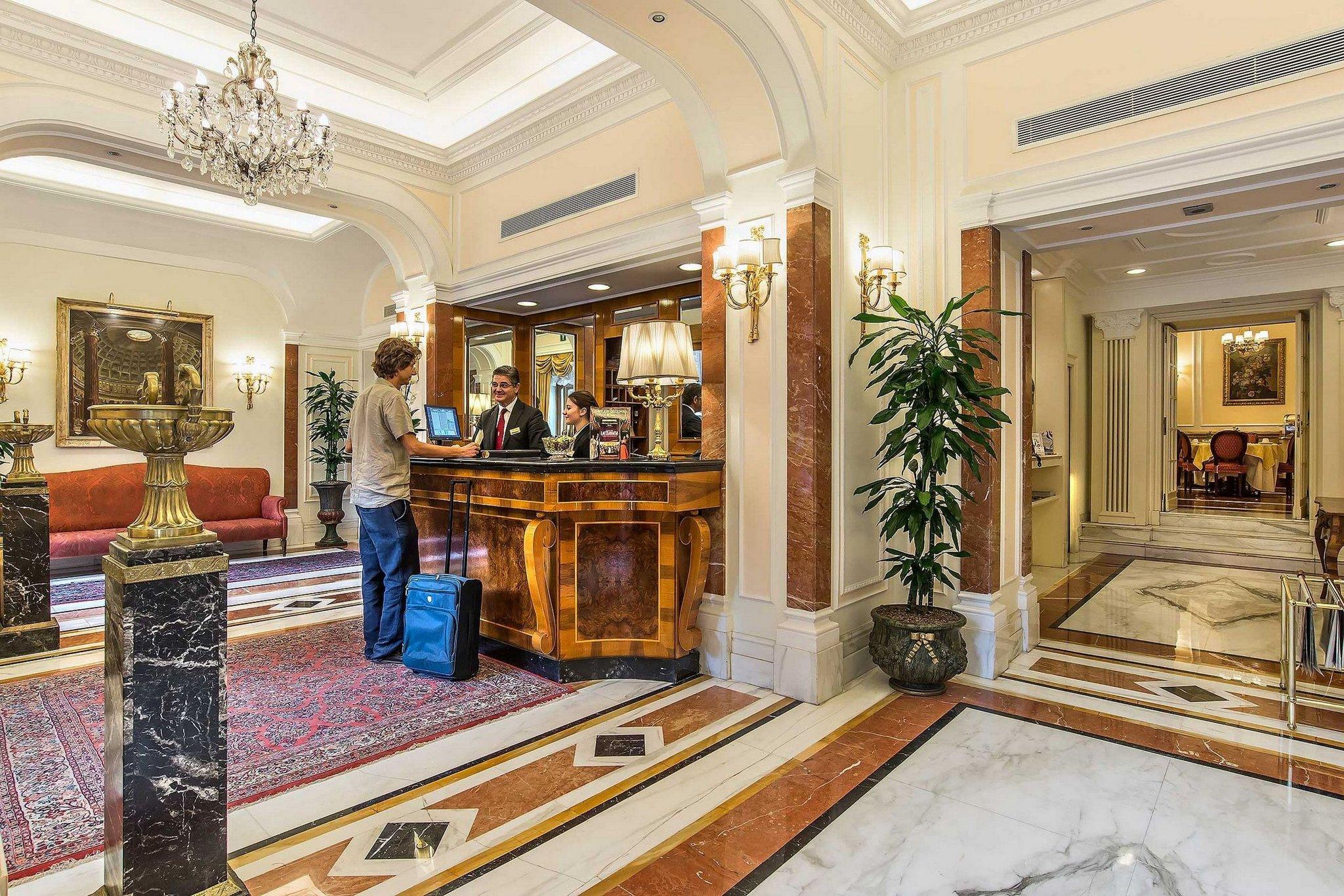 アルベルゴ デル セナート 写真