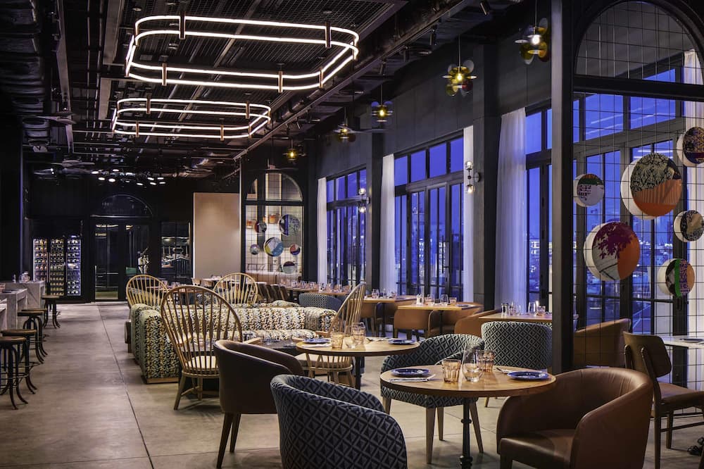 トライブ プノンペン ポスト オフィス スクエア 写真